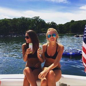 Meet your Posher, Haley